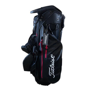 titleist-waterproof-standbag1